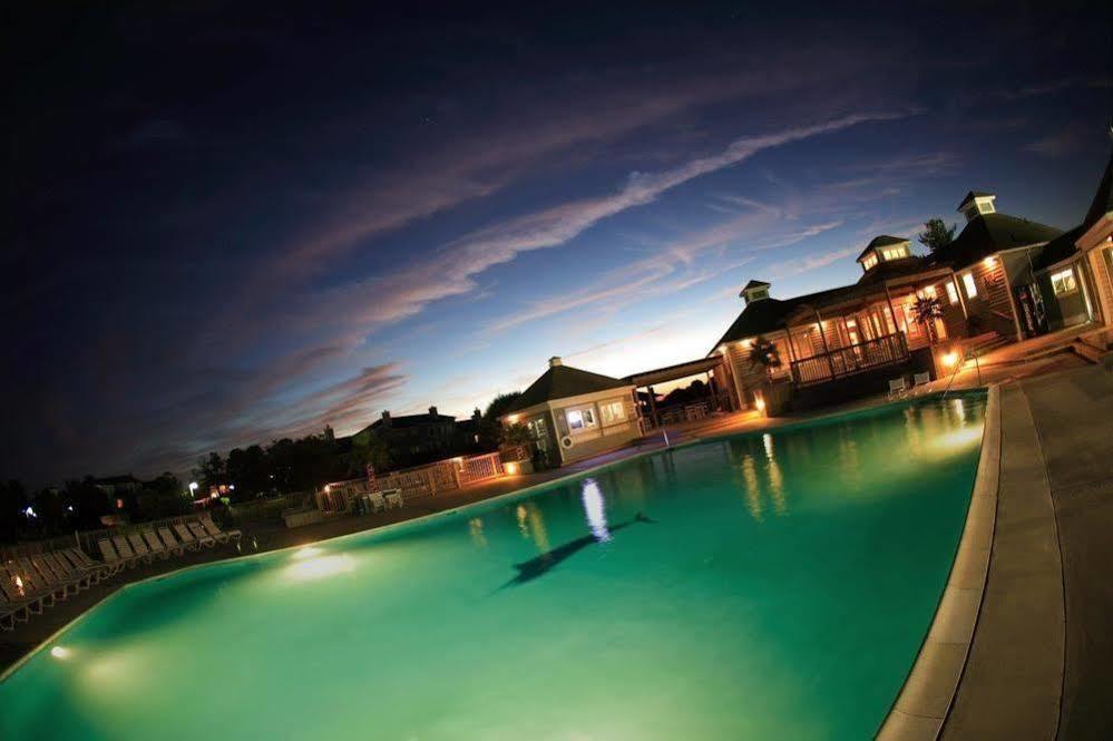 מנטאו Pirate'S Cove Resort Condos מראה חיצוני תמונה
